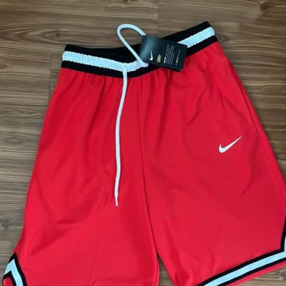 BRAND NEW men Nike dri-fit Dna loose fit red basketball shorts size S - Picture 5 of 6